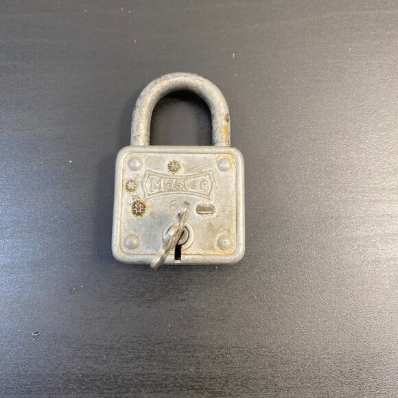 Vintage Classic #66 MASTER Lock with Key, Milwaukee Wis USA, Padlock Lock, Vinta - Picture 10 of 10